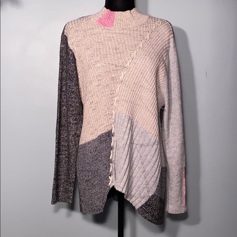 NWOT Nic+Zoe Star Player  Asymmetrical Sweater